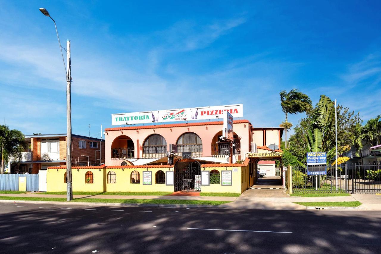 Adobe Motel Cairns Bagian luar foto
